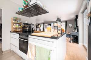 Familienglück auf 1.200 m² – modernes Zuhause mit Wärmepumpe und Top-Energieklasse A+ – Die vollständige Adresse der Immobilie erhältst du vom Anbieter., 23627 Groß Grönau – Vorschaubild 4