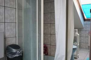 Wohnhaus mit 3 Wohneinheiten und Garten – Die vollständige Adresse der Immobilie erhältst du vom Anbieter., 76744 Wörth am Rhein – Vorschaubild 60