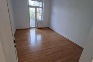 So wohnt man nahe Volksgarten. Altbau. Wohnküche. WG geeignet. Frei stehend. Von Privat. – Stoffeler Straße 18, 40227 Oberbilk, Düsseldorf – Vorschaubild 2