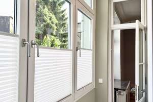 Kiel-Ravensberg, komplett sanierte, wunderschöne 3-Zimmer-Altbauwohnung mit Loggia  im EG – Ahlmannstraße 24, 24118 Ravensberg, Kiel – Vorschaubild 9