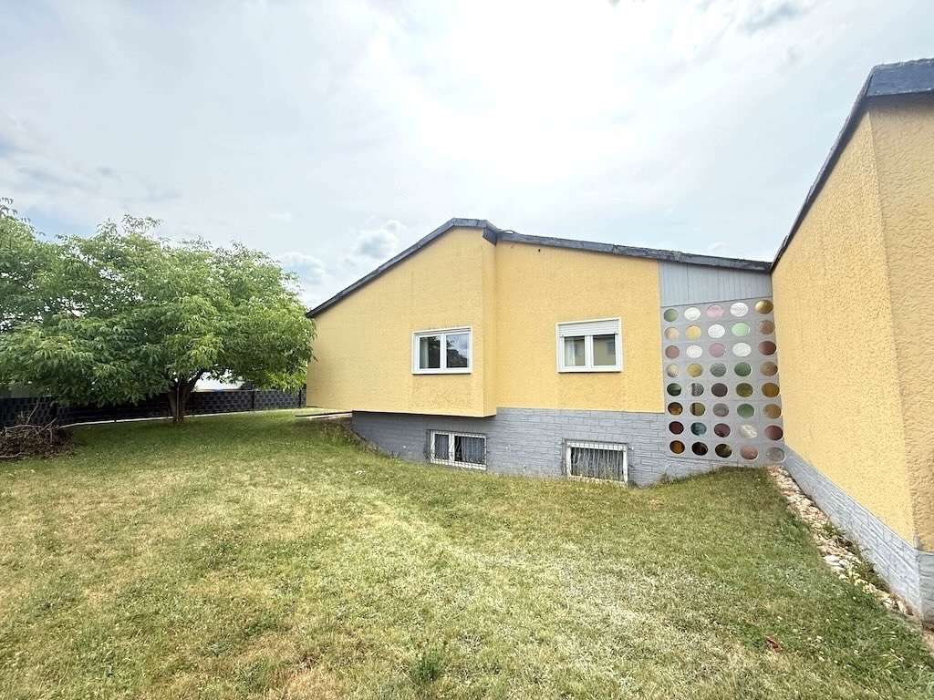 Immobilie in Villmar - ---Alles auf einer Ebene – EFH mit Garage und Garten in Villmar--- - Bild 3