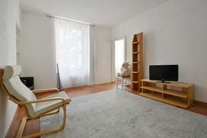 Zentrale Etagenwohnung mit Einbauküche – Die vollständige Adresse der Immobilie erhältst du vom Anbieter., 81667 Haidhausen Süd, München – Vorschaubild 3
