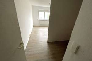 Attraktive 2-Zimmer-Wohnung mit Einbauküche in Rostock-Schmarl – Hundsburgallee 7, 18106 Schmarl, Rostock – Vorschaubild 10
