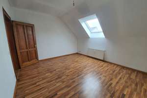 Helle Dachgeschosswohnung mit Klimaanlage – Fauststraße 0, 47137 Untermeiderich, Duisburg – Vorschaubild 6