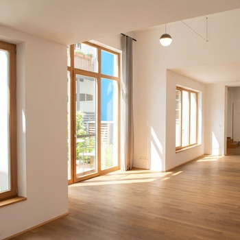 STOCK - Exklusive Agenturfläche | Terasse | Café Bar