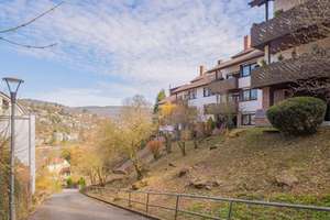 Charmante 2,5 Zimmer-Atelierwohnung mit Galerie, Terrasse und Neckarblick (Voll Möbliert) – Rombachweg 5/2, 69118 Schlierbach, Heidelberg – Vorschaubild 5