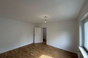 Vollständig modernisierte 3-Zimmer-Wohnung 
– Ideal für WG-Konzept – Die vollständige Adresse der Immobilie erhältst du vom Anbieter., 70327 Wangen, Stuttgart – Vorschaubild 5