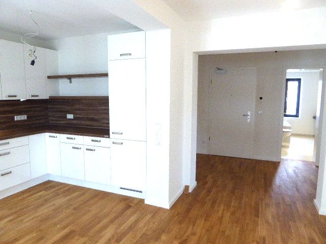 Top-Lage.. Erstbezug... V-E-R-M-I-E-T-E-T.. image