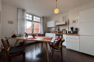 Vermietete 2-Zi-Altbauwohnung nahe Uni Magdeburg | 75 m² | Loggia – Die vollständige Adresse der Immobilie erhältst du vom Anbieter., 39112 Leipziger Straße, Magdeburg – Vorschaubild 4
