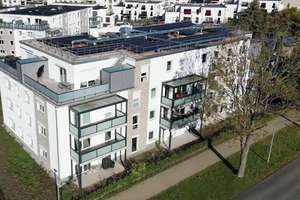 Zukunftssicher durch neuste Haustechnik - Erdgeschosswohnung mit Ost-Terrasse und tollem Garten