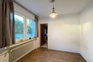Attraktive Doppelhaushälfte mit großem Garten, Doppelgarage und 5 Zimmern! – Die vollständige Adresse der Immobilie erhältst du vom Anbieter., 51373 Küppersteg, Leverkusen – Vorschaubild 13