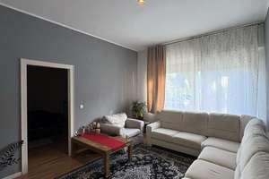 Schöne Zwei-Zimmer-Altbauwohnung in Krefeld – Müller-Brüderlin-Straße 24, 47803 Kempener Feld/Baackeshof, Krefeld – Vorschaubild 2