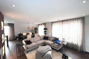 neuwertige, luxuriös ausgestattete Maisonette Wohnung in Augsburg Göggingen – Die vollständige Adresse der Immobilie erhältst du vom Anbieter., 86199 Göggingen-Süd, Augsburg – Vorschaubild 2