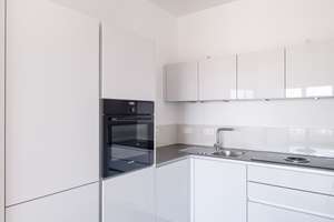 Moderne Eleganz mit Panorama-Kulisse und Concierge im KunstCampus – Die vollständige Adresse der Immobilie erhältst du vom Anbieter., 10557 Moabit, Berlin – Vorschaubild 4