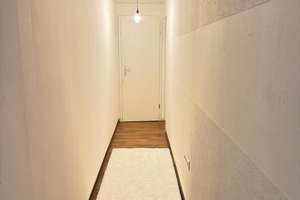 Charmante 4-Zimmer-Eigentumswohnung mit Balkon und moderner Ausstattung – Die vollständige Adresse der Immobilie erhältst du vom Anbieter., 74081 Sontheim, Heilbronn – Vorschaubild 9