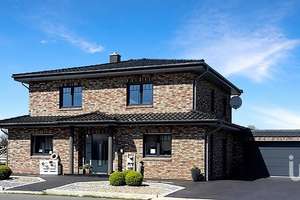 Mediterranes Einfamilienhaus mit modernem Wohnkomfort – Die vollständige Adresse der Immobilie erhältst du vom Anbieter., 27578 Leherheide, Bremerhaven – Vorschaubild 1