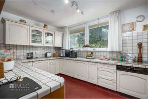 5-Raum-Dachgeschoss-Maisonette mit zwei Balkonen und besonderem Wohncharakter in Essen-Haarzopf – Die vollständige Adresse der Immobilie erhältst du vom Anbieter., 45149 Haarzopf, Essen – Vorschaubild 5