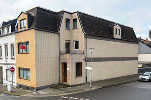 Großzügiges EFH bzw. Mehrgenerationenhaus sucht neuen Eigentümer!