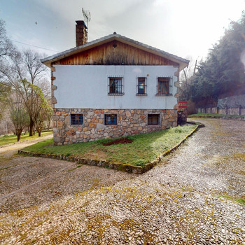 Freistehendes Haus / Villa zu verkaufen in CL MARINER IV 3, Robledo de Chavela