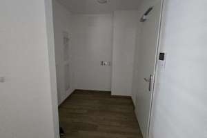 Moderne 2-Zimmer-Wohnnung mit Terrasse in Bayreuth Saas ab sofort zu vermieten – Sanddornring 50, 95447 Glocke/Saas, Bayreuth – Vorschaubild 4