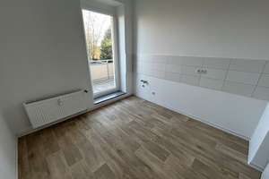 Frisch sanierte 2-Zimmer-Wohnung im Erdgeschoss mit Balkon! – Otto-Richter-Straße 9, 39116 Sudenburg, Magdeburg – Vorschaubild 1