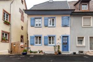 4 Zimmer im Herzen von Ettenheim zu vermieten – Die vollständige Adresse der Immobilie erhältst du vom Anbieter., 77955 Ettenheim – Vorschaubild 1