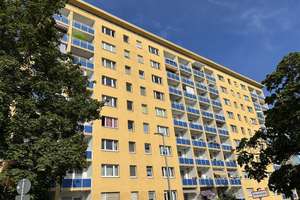 Im Zentrum gelegene 3-Raum-Wohnung mit Balkon – Mühlenstr. 28, 9111 Zentrum, Chemnitz – Vorschaubild 1