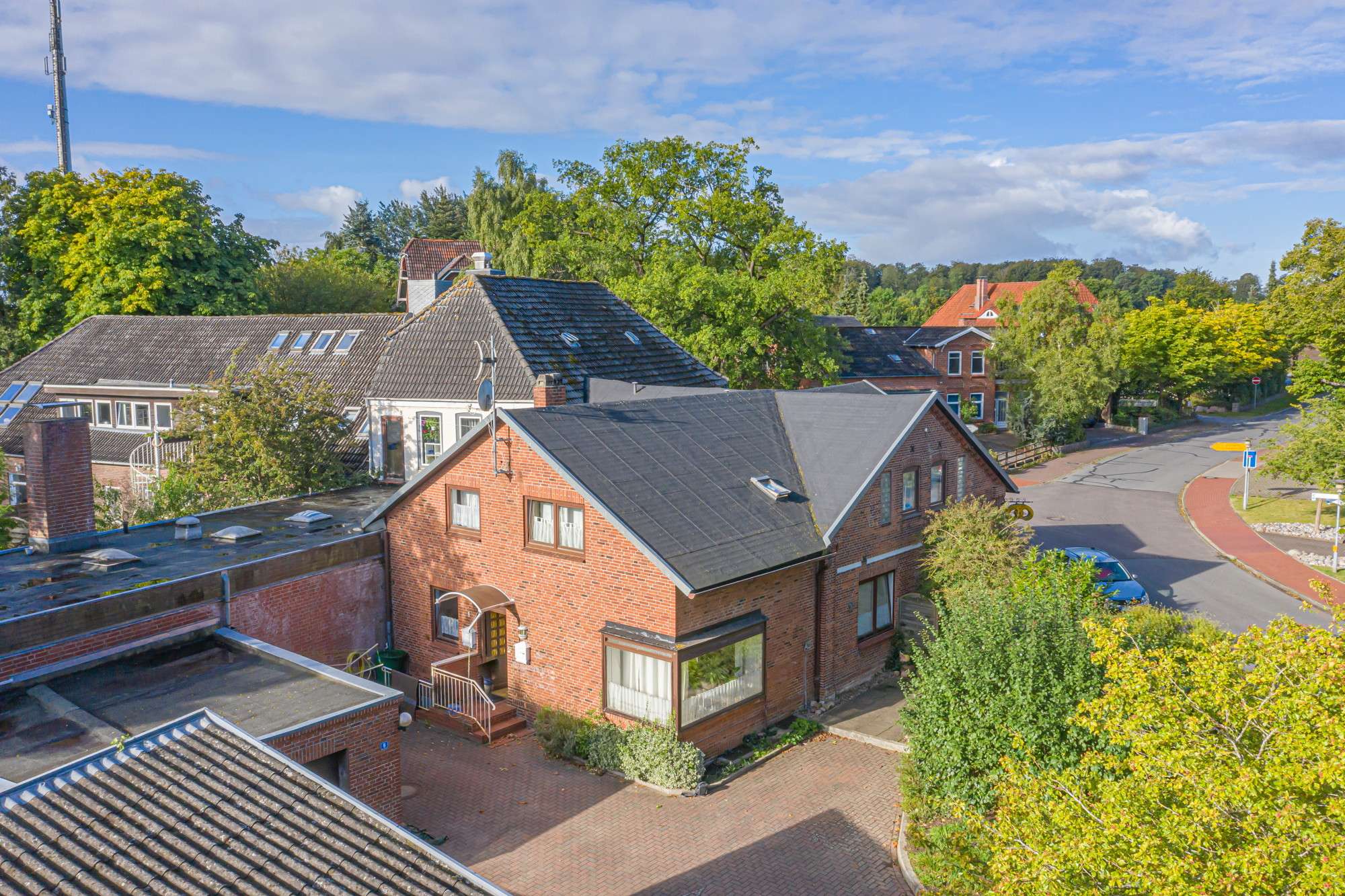 Gewerbe und Wohnen in Damp, Rendsburg Eckernförde Kreis – Bild 1