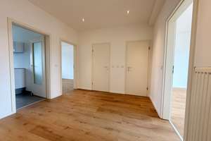 Traum-Penthouse mit 3 Balkonen, EBK und Aufzug direkt auf der Lorettostraße – Lorettostraße 5, 40219 Unterbilk, Düsseldorf – Vorschaubild 21