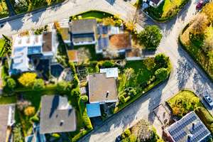 Bungalow in Balingen-Weilstetten – Sonnengrundstück, großer Garten, Garage & erneuertes Flachdach! – Die vollständige Adresse der Immobilie erhältst du vom Anbieter., 72336 Balingen – Vorschaubild 9