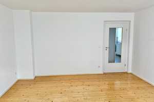 Schöne 2-Zi.-Whg. mit Balkon und EBK in bester Lage von Nürnberg Süd - Energieeffizienzklasse B – Nürnberg – Vorschaubild 7