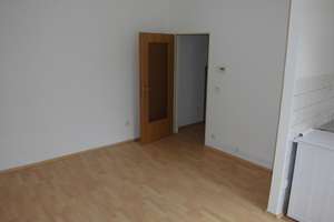 Kapitalanlage: Kompakte Altbauperle in Toplage Friedrichshain – Petersburger Straße 39, 10249 Friedrichshain, Berlin – Vorschaubild 2