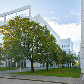 Südlicht - lichtdurchflutete Büroflächen mitten im Grünen