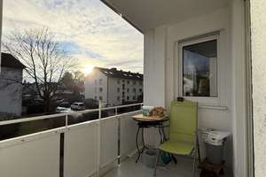 Lichtdurchflutete 3 Zi.-Wohnung in kleiner Wohnanlage mit großem Süd-Balkon, sep. Küche & gr. Keller – Die vollständige Adresse der Immobilie erhältst du vom Anbieter., 82256 Fürstenfeldbruck – Vorschaubild 8
