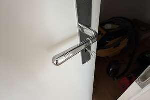 ERSTBEZUG: Helle, schöne sanierte 3-Zimmer-Wohnung im 1. OG (1. OG rechts B) – Kopernikusplatz 13, 90459 Galgenhof, Nürnberg – Vorschaubild 9