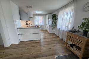 ATTRAKTIVES & MODERNES EINFAMILIENHAUS  MIT EINLIEGERWOHUNG IN VILSHEIM, GUNDIHAUSEN – Die vollständige Adresse der Immobilie erhältst du vom Anbieter., 84186 Vilsheim – Vorschaubild 8