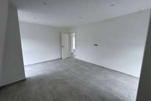 Modernes Einfamilienhaus Neubau mit Fußbodenheizung und Küche - im 2.Reihe  – Die vollständige Adresse der Immobilie erhältst du vom Anbieter., 12487 Johannisthal, Berlin – Vorschaubild 14