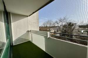 Schöne Aussichten für Ihr neues Zuhause: 1-Zimmer-Wohnung mit Balkon – Die vollständige Adresse der Immobilie erhältst du vom Anbieter., 30179 Vahrenheide, Hannover – Vorschaubild 1