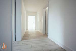 Moderne Stadtvilla mit zwei Einheiten, Umnutzbar auf eine Einheit - Erdwärme- 6 Zimmer möglich – 39130 Neu Olvenstedt, Magdeburg – Vorschaubild 8