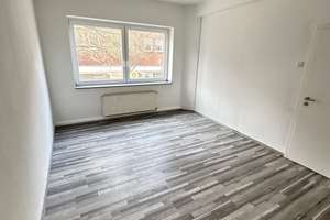 Modernisierte 3-Zimmer-Wohnung in zentraler Lage – Krefelder Straße 22, 47226 Hochemmerich, Duisburg – Vorschaubild 3