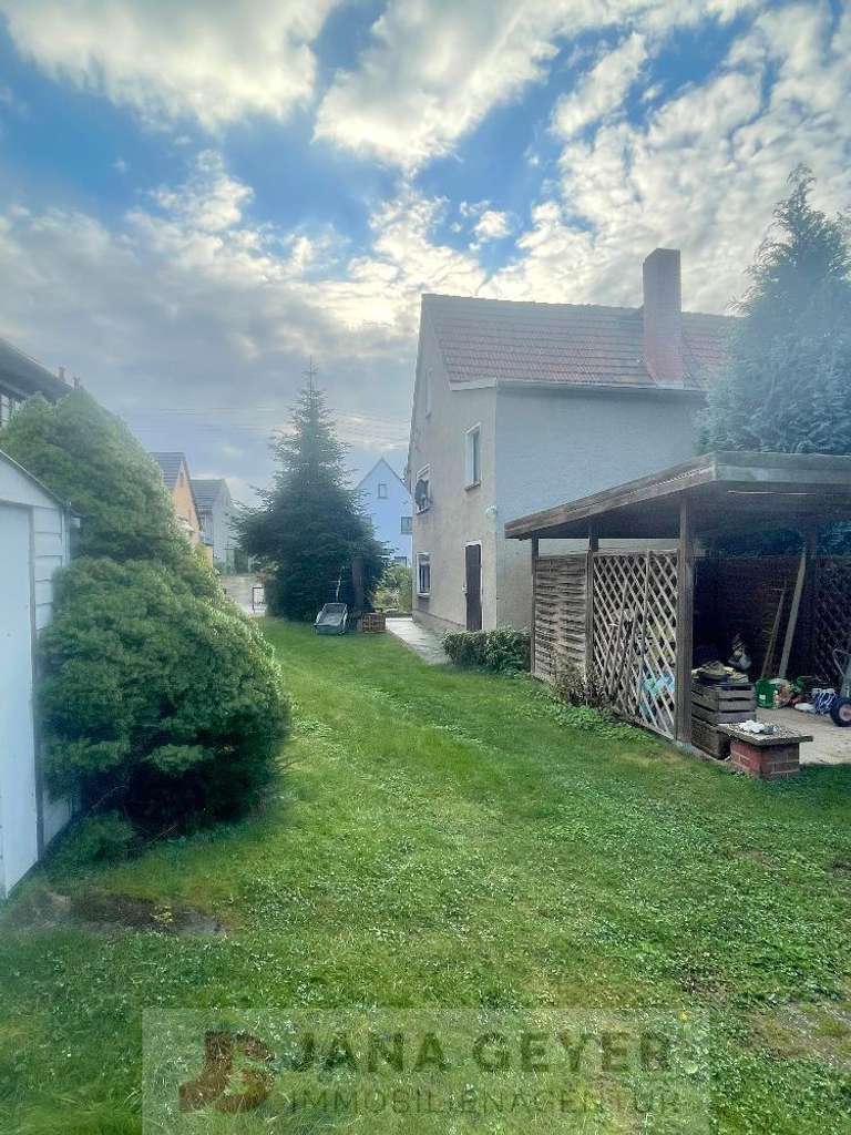 Immobilie in Nobitz - NOBITZ OT EHRENHAIN * ZWEIFAMILIENHAUS auf GROSSEM GRUNDSTÜCK * leerstehend * ab sofort zur Verfü... - Bild 4