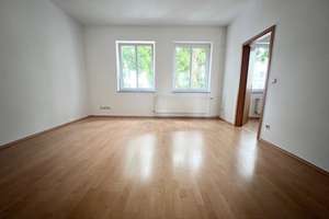 2-Raumwohnung in der KTV mit Laminat, Einbauküche, Duschbad und Balkon...!!! – Doberaner Str. 0, 18057 Kröpeliner-Tor-Vorstadt, Rostock – Vorschaubild 1