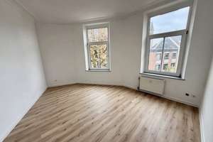 Frisch sanierte 4-Zimmer Wohnung mit Altbaucharme – Lindenstraße 93, 47798 Stadtmitte, Krefeld – Vorschaubild 3