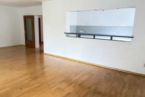 Schöner Wohnen! in Vennhausen! Wintergarten! Großer Südbalkon! Top Ausstattung! Erlenkamp – Erlenkamp 7, 40627 Vennhausen, Düsseldorf – Vorschaubild 3
