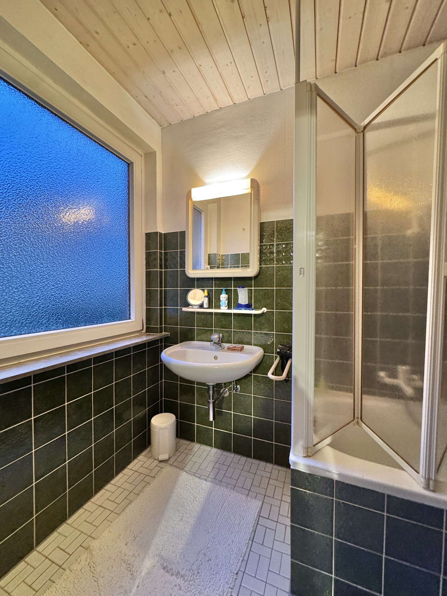 Immobilie in Gehrden - Ihr neues IMMOBILIEN QUARTIER: Gepflegtes 2-Fam.-Haus mit viel Charme & hinlänglich Platz - Bild 14