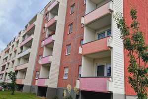 "Singleträumchen zum Wohlfühlen" - sanierte 1 Zimmer Wohnung mit Balkon & EBK – Olvenstedter Grund 35, 39130 Magdeburg – Vorschaubild 1