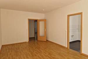 Achtung: Diese 3-Zimmer-Wohnung mit Balkon im 1.OG könnte Ihr Herz erobern! – 4207 Lausen-Grünau, Leipzig – Vorschaubild 3