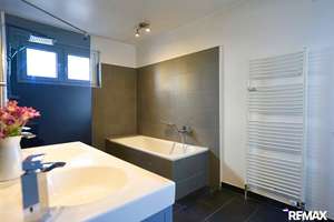 Ihr Platz zum Ankommen: Geräumige 4-Zimmer-Wohnung direkt an der Ihme - mit Terrasse & moderner EBK! – Die vollständige Adresse der Immobilie erhältst du vom Anbieter., 30449 Linden-Mitte, Hannover – Vorschaubild 10