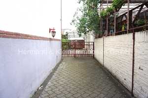 Charmantes Zweifamilienhaus mit vielfältigen Ausstattungsmerkmalen – Larochestraße 00, 63075 Offenbach am Main – Vorschaubild 5