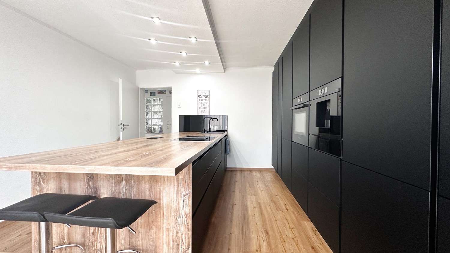 Immobilie in Wehingen - Renditestarkes Zweifamilienhaus – ideal für Kapitalanlage oder auch Eigennutzung in 78564 Wehingen - Bild 9